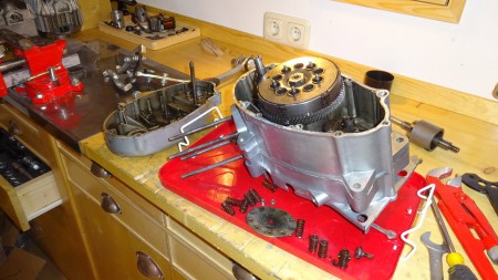 Motor und Getriebe zerlegen